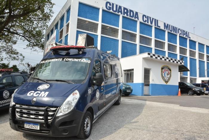 Motorista em Mauá sofre ataque a faca após discussão no trânsito