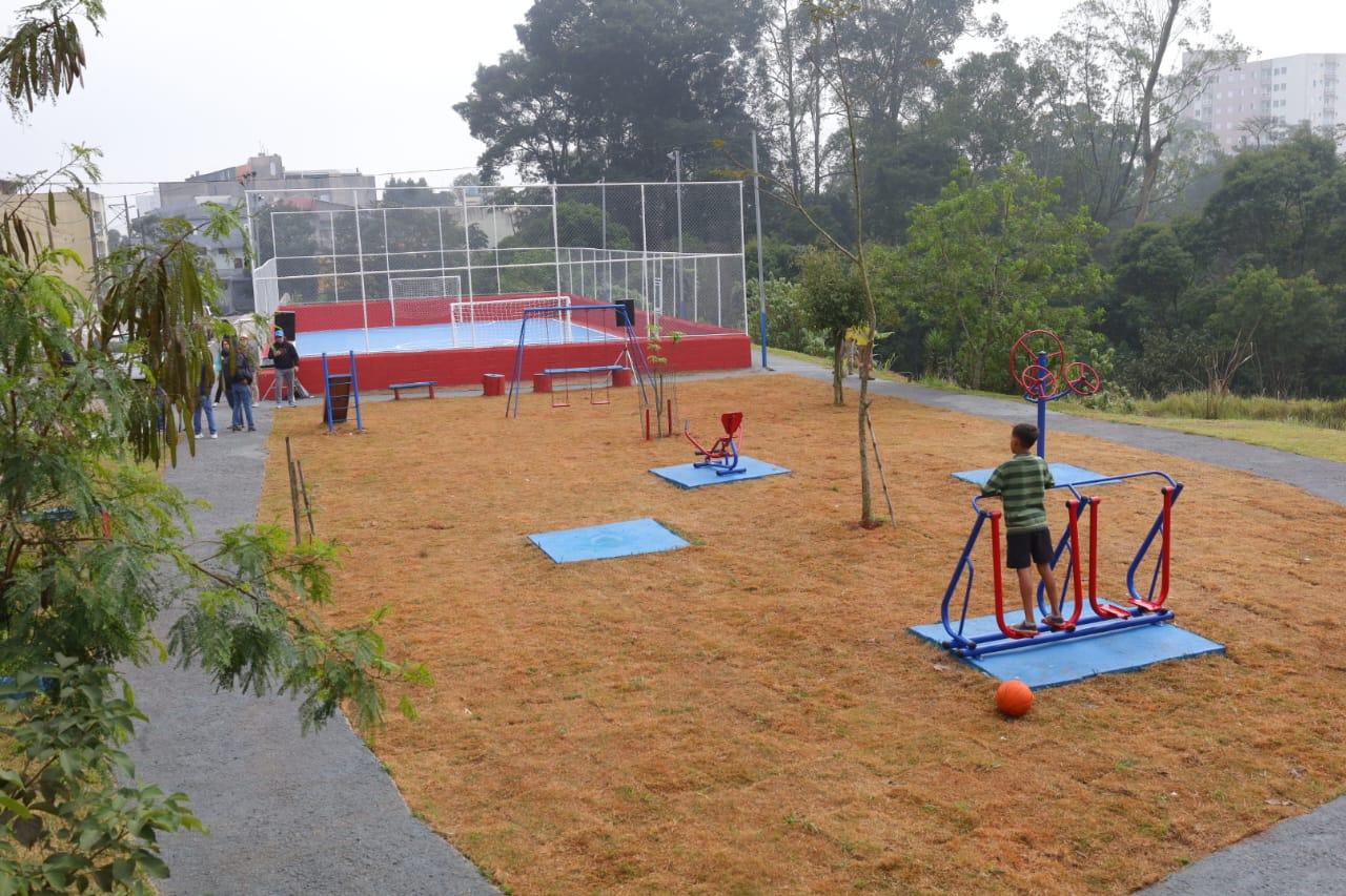 PREFEITURA DE MAUÁ ENTREGA ÁREA DE LAZER REVITALIZADA NO JARDIM GUAPITUBA
