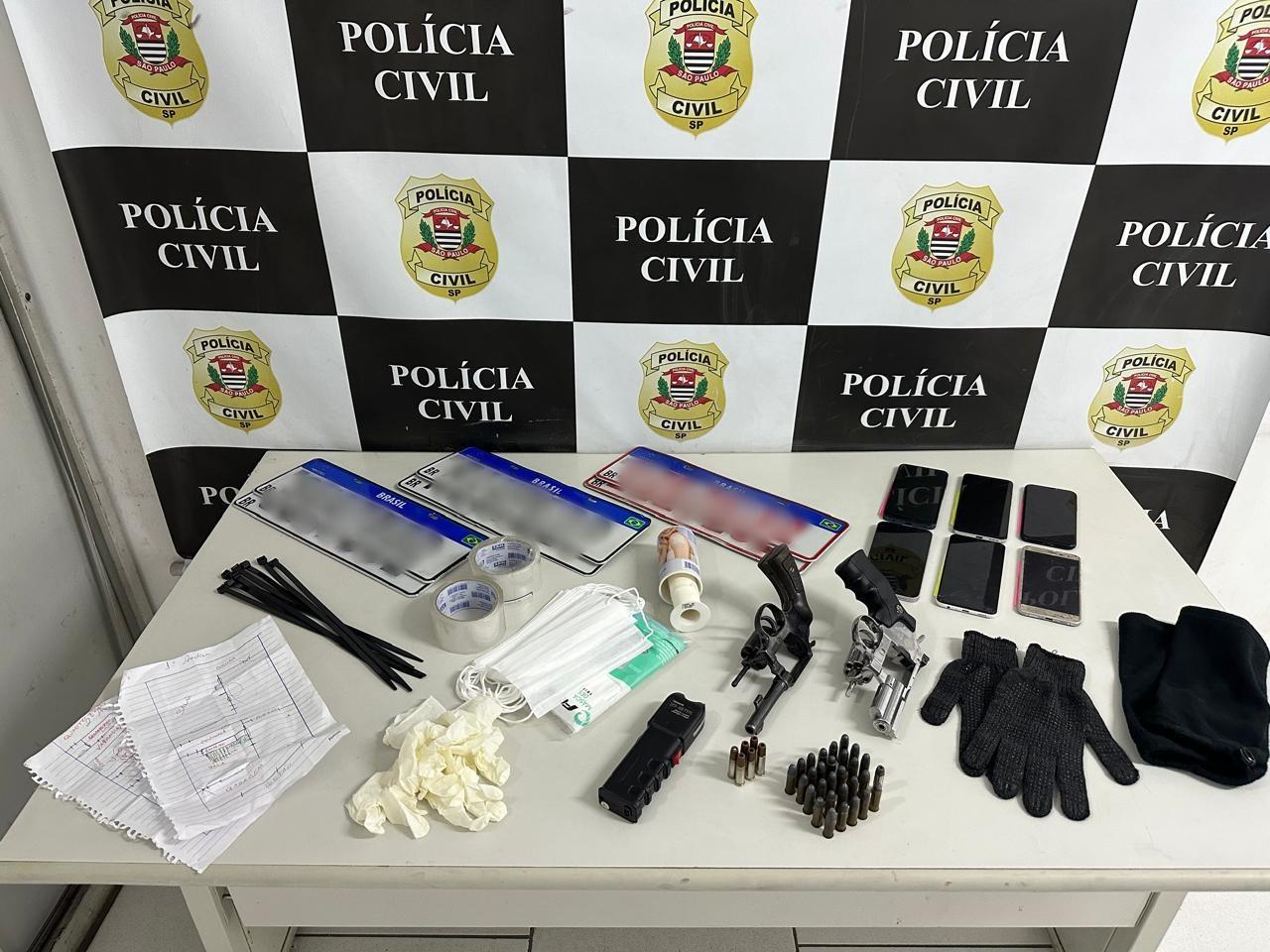 Operação policial desmantela quadrilha de roubo de cargas em Mauá