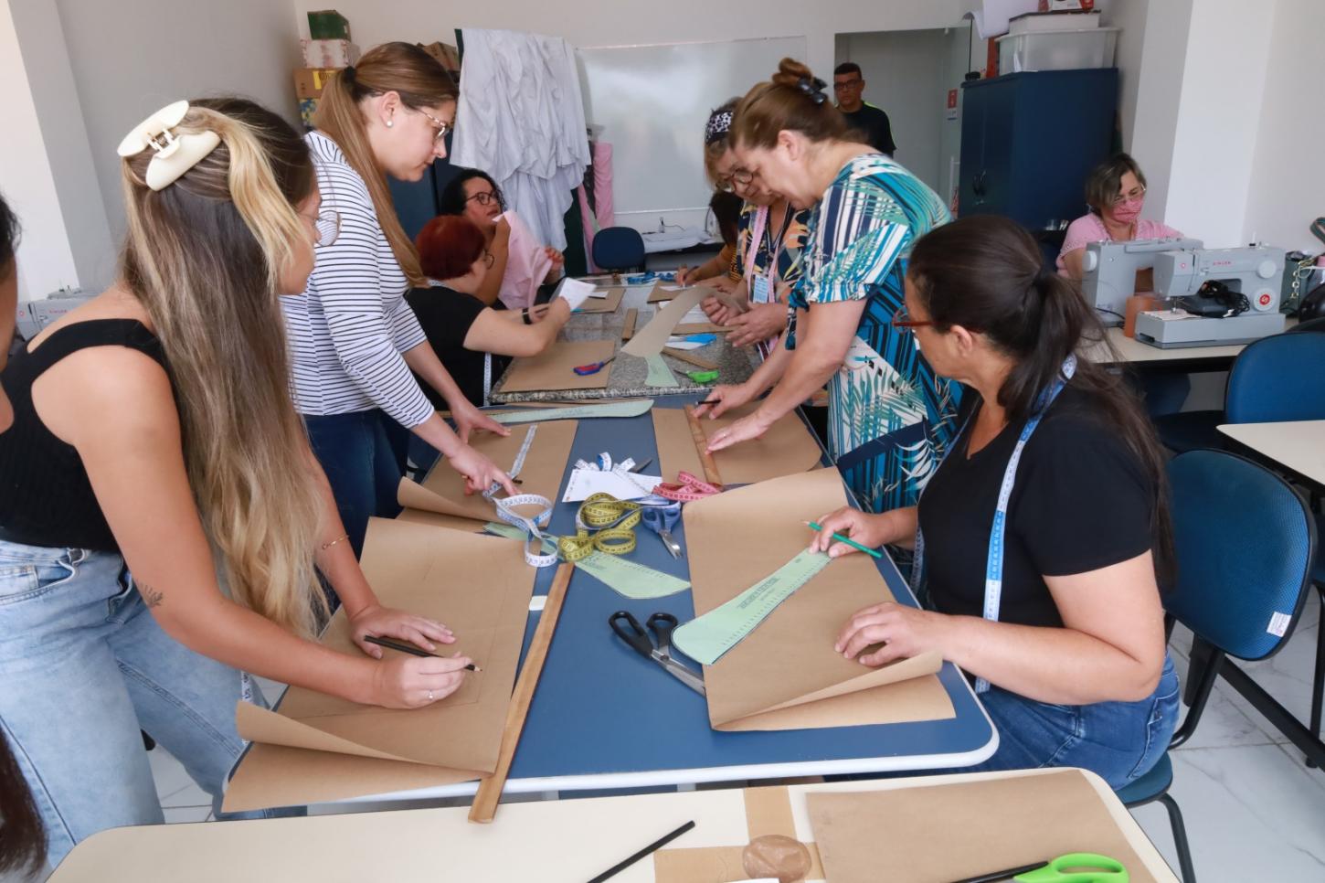 Esta Semana: Inscrições Abertas para 15 Cursos Gratuitos de Informática, Culinária, Costura, Estética e Muito Mais em Mauá!