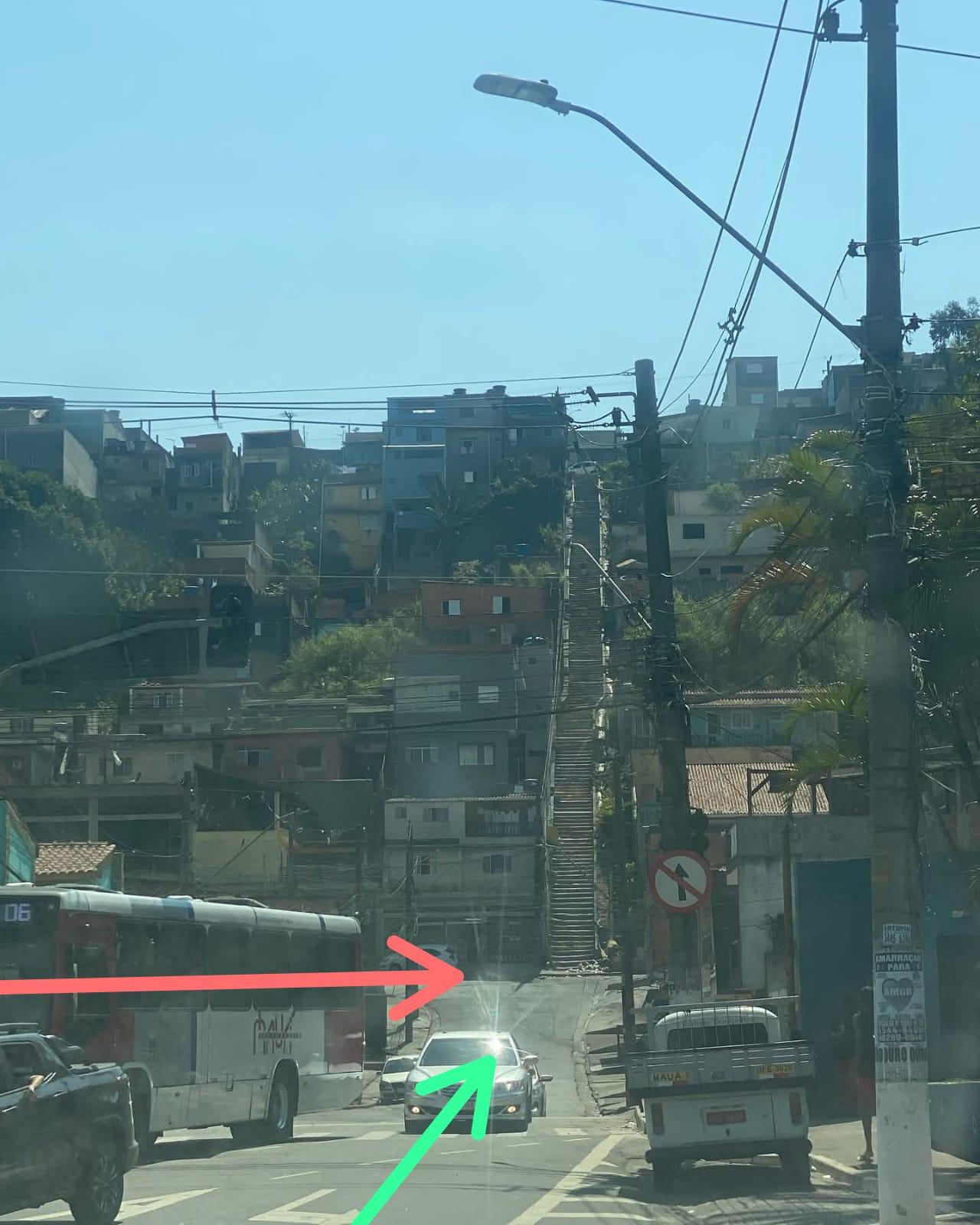 Você sabia? O Jardim Zaira tem um escadão com mais de 190 degraus!