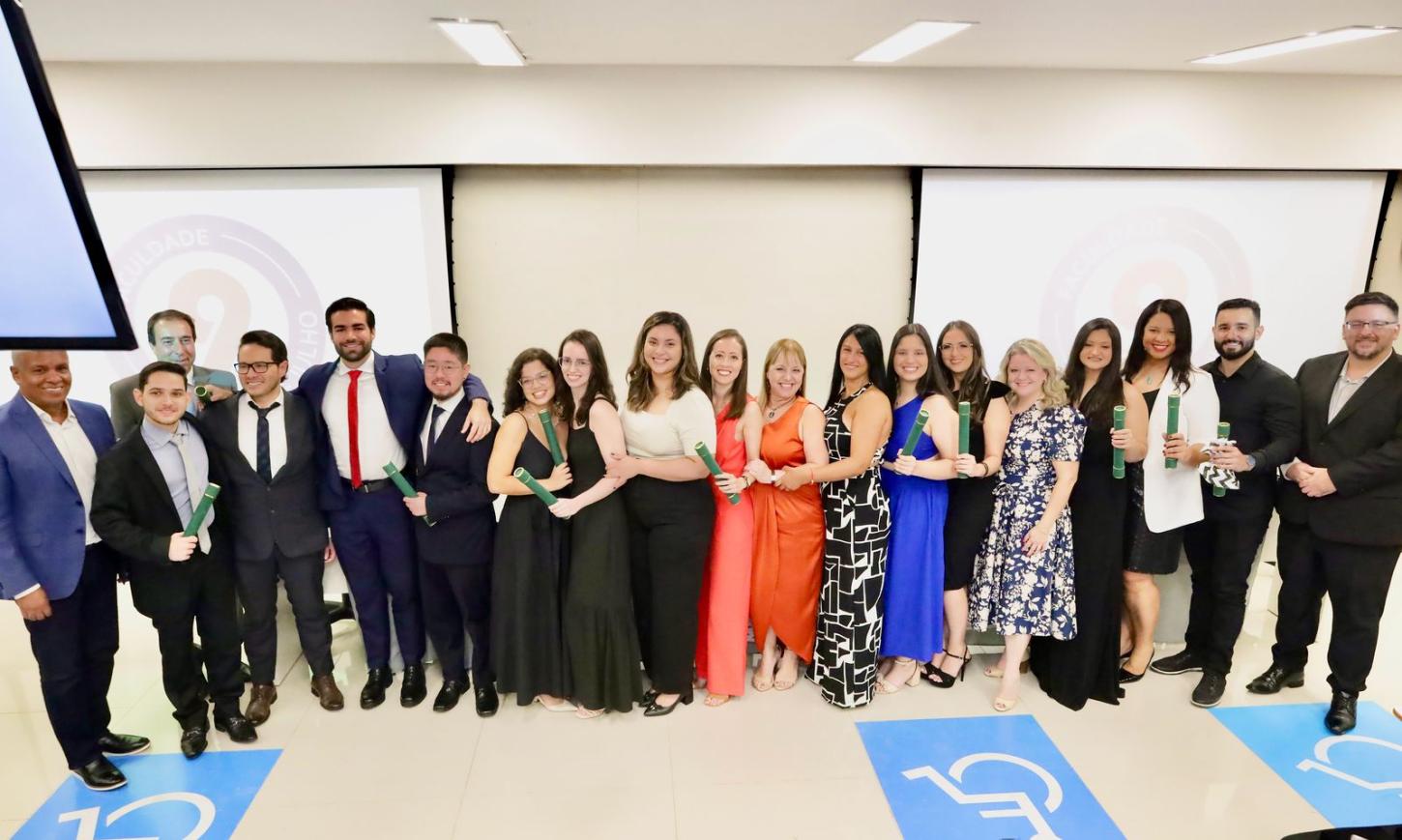 Mauá forma 11 novos médicos residentes