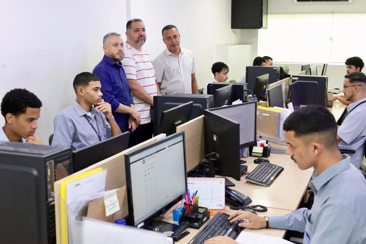 Ônibus de Mauá passam a contar com monitoramento online em tempo real