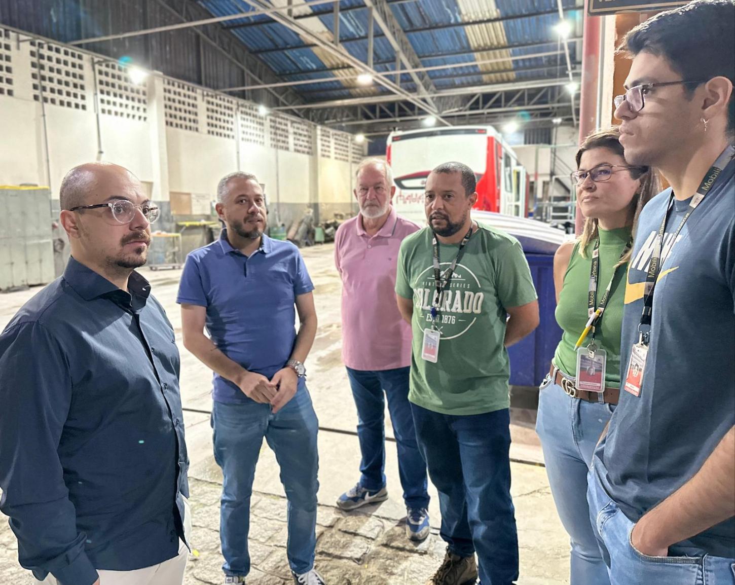 Secretaria de Mobilidade Urbana acompanha início das operações do transporte público em Mauá