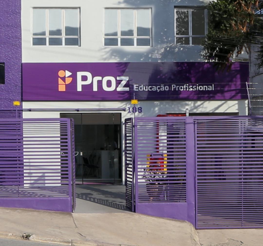 Alunos denunciam falta de suporte e atendimento na escola Próz Educação em Mauá