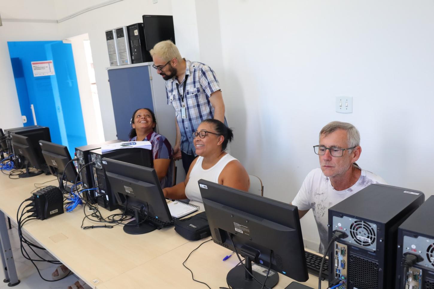 MAUÁ ABRE 65 VAGAS GRATUITAS EM CURSOS PROFISSIONALIZANTES COM PARCERIA DO SEBRAE E SENAI