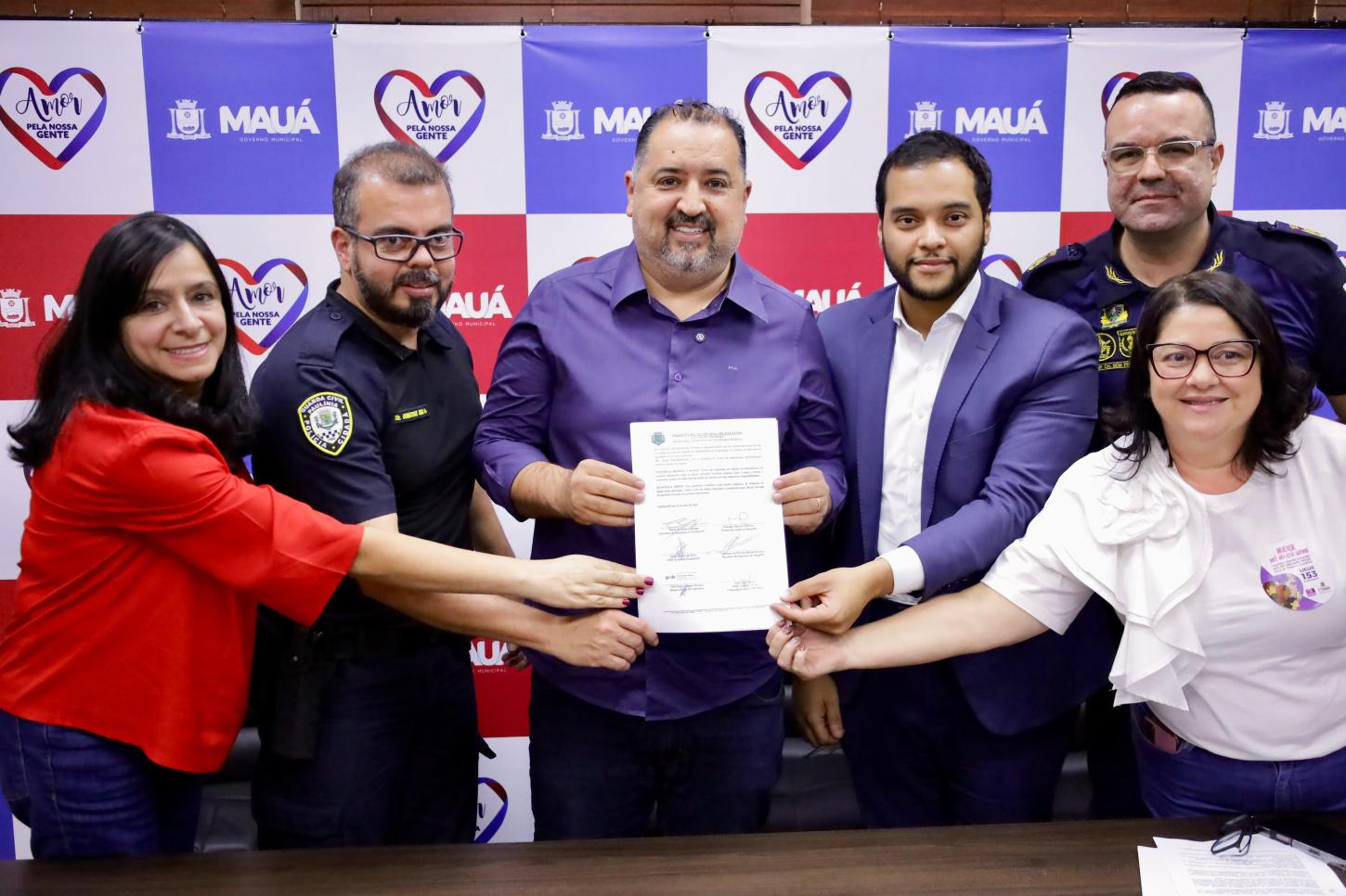 PREFEITURA DE MAUÁ LANÇA BOTÃO DO PÂNICO PARA MULHERES COM MEDIDA PROTETIVA