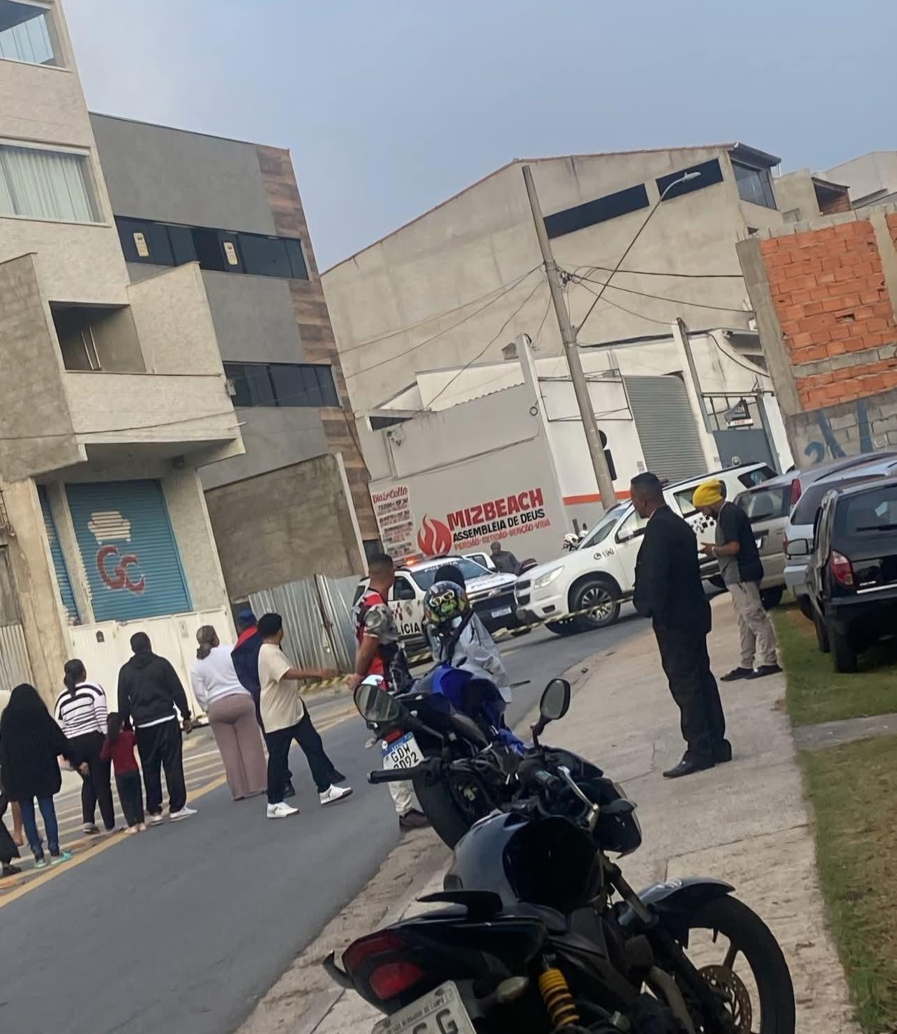 FUJIU DA ROCAM E BATEU A CABEÇA: ADOLESCENTE ESTÁ EM ESTADO GRAVÍSSIMO