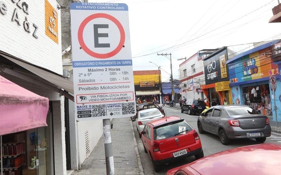 IDOSOS, PCDS E AUTISTAS DEVEM SE CADASTRAR PARA GRATUIDADE NA ZONA AZUL DE MAUÁ