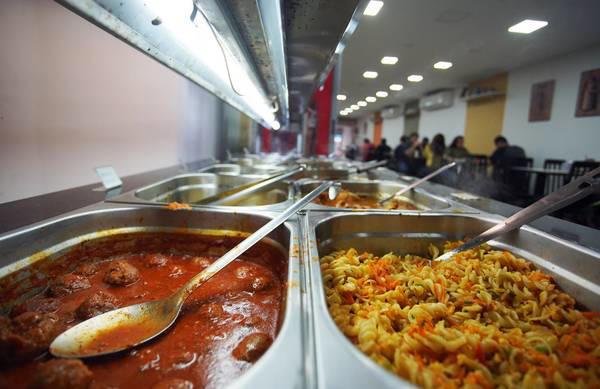 BENEFÍCIOS OU DIREITO? O QUE A CLT DIZ SOBRE PLANO DE SAÚDE E VALE-REFEIÇÃO