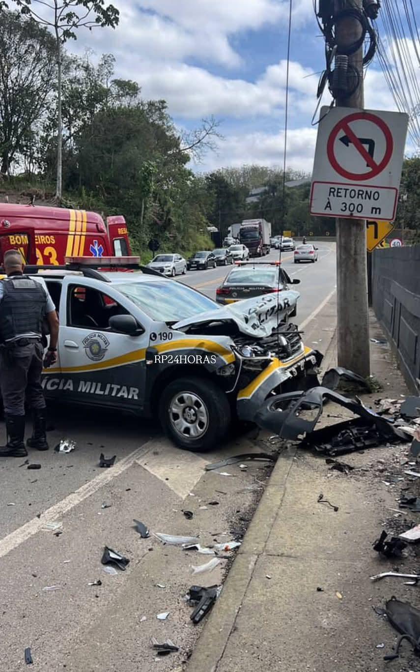 VIATURA DA POLÍCIA RODOVIÁRIA SE ENVOLVE EM ACIDENTE NA ÍNDIO TIBIRIÇÁ