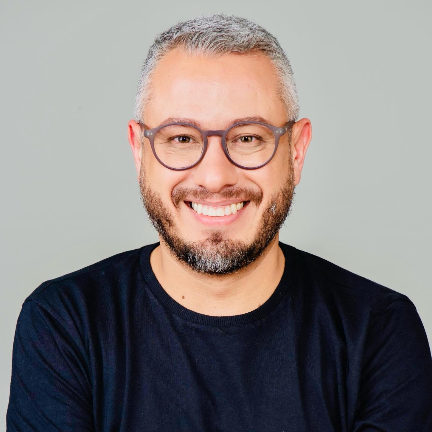 MOBILIDADE URBANA EM PAUTA: O PAPEL DE CAIO CARVALHO