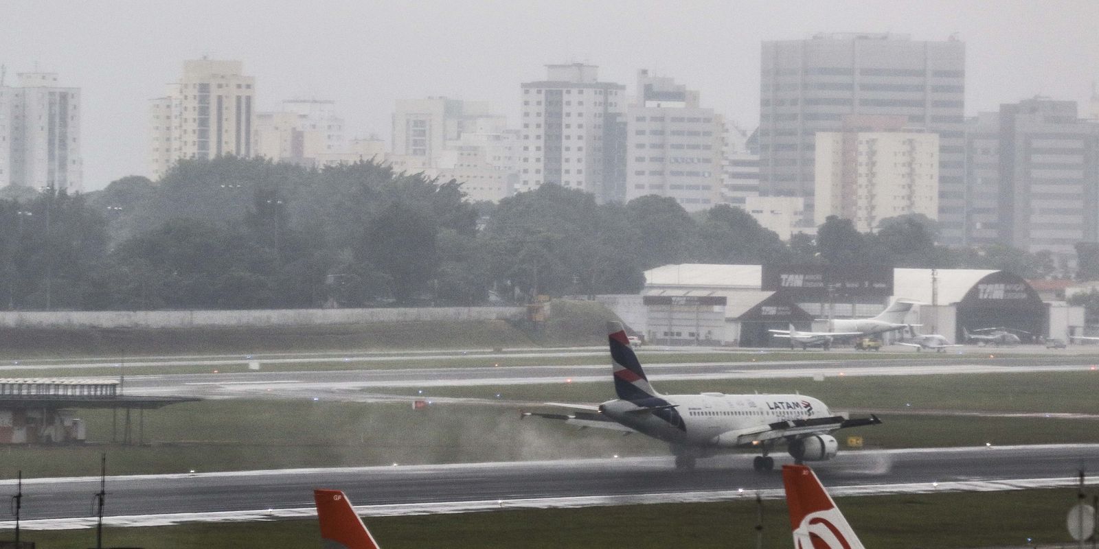 Defesa Civil de SP alerta para temporais desta quinta até sexta