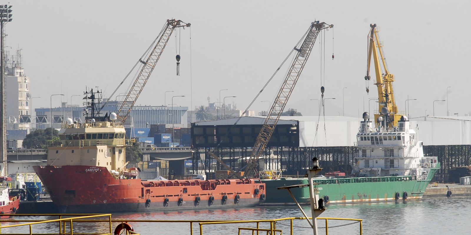 Justiça mantém liminar que derruba imposto na exportação de petróleo
