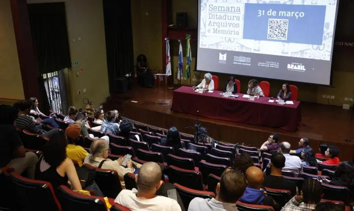 Evento debate importância dos arquivos para preservar memória de 1964